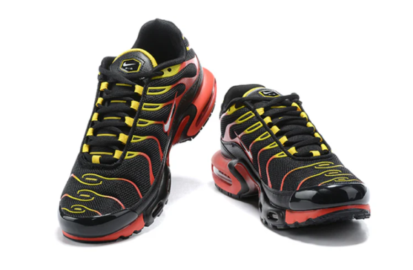 Air Max Plus TN Black Red
