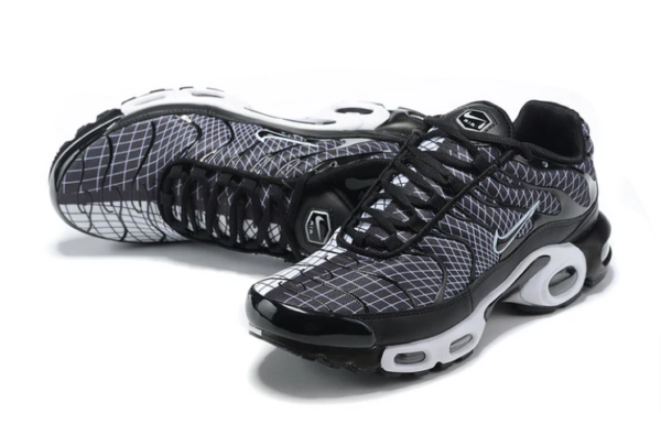 Air Max Plus TN Grey White Greedy Shoe