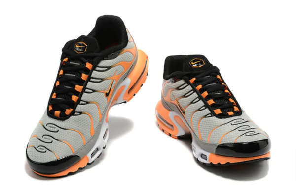 Air Plus TN Wolf Grey Black Cool Grey